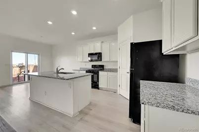 307 Thomas Avenue, Keenesburg, CO 80643 - Photo 4