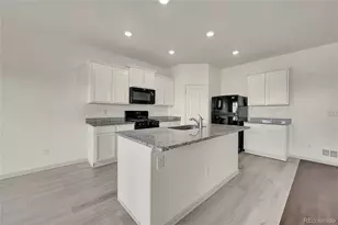 307 Thomas Ave, Keenesburg, CO 80643 - Photo 10