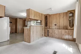 1773 Salida St, Aurora, CO 80011 - Photo 8