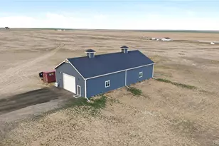 59601 E 56th Ave, Strasburg, CO 80136 - Photo 44