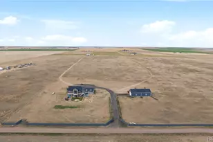 59601 E 56th Ave, Strasburg, CO 80136 - Photo 46
