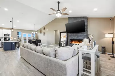 59601 E 56th Avenue, Strasburg, CO 80136 - Photo 6