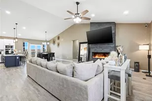 59601 E 56th Ave, Strasburg, CO 80136 - Photo 6