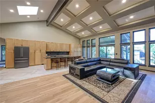27 Beacon Hill Ln, Greenwood Village, CO 80111 - Photo 8