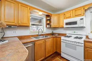 2102 S Pearl St, Denver, CO 80210 - Photo 14