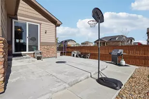 25208 E Ellsworth Pl, Aurora, CO 80018 - Photo 36