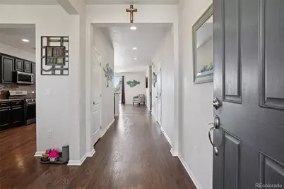 25208 E Ellsworth Place, Aurora, CO 80018 - Photo 28