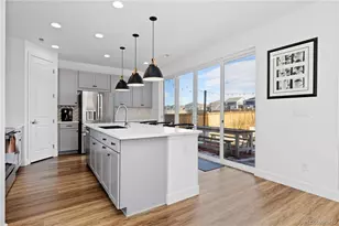 664 N Yantley St, Aurora, CO 80018 - Photo 12