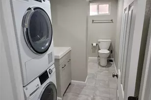 2834 Curtis Street, Denver, CO 80205 - Photo 12