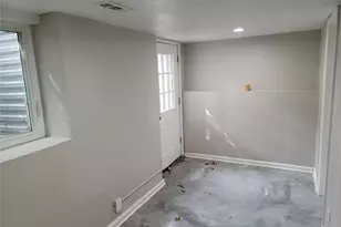2834 Curtis Street, Denver, CO 80205 - Photo 2