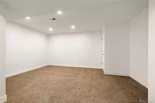 91 S Quantock St, Aurora, CO 80018 - Photo 36