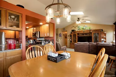 953 N Greeley Avenue, Johnstown, CO 80534 - Photo 4