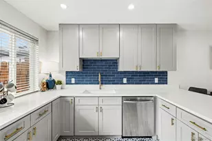 1085 N Wolff St, Denver, CO 80204 - Photo 16