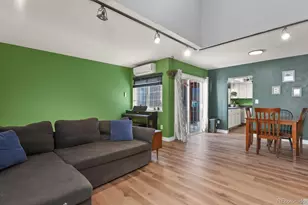 2522 S Worchester Ct, Aurora, CO 80014 - Photo 4