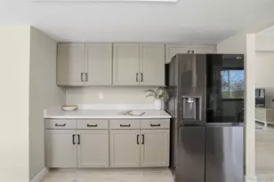 5716 S Lisbon Way, Centennial, CO 80015 - Photo 4