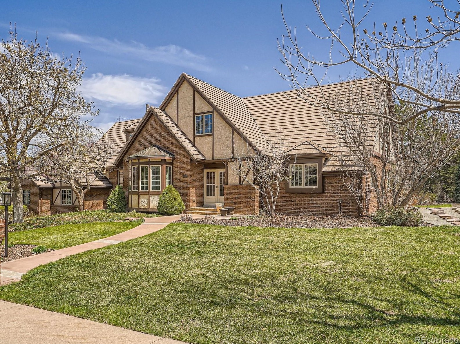 3902 S Chase, Denver, CO 80235