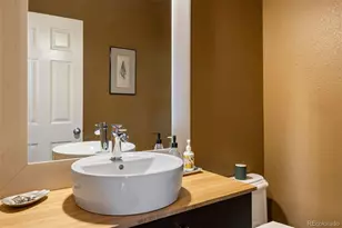 8399 Liverpool Cir, Littleton, CO 80125 - Photo 12