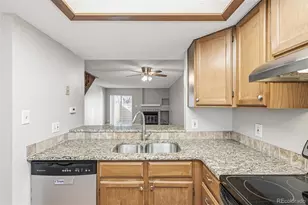 1937 S Balsam St, Lakewood, CO 80227 - Photo 18