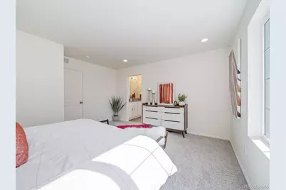 10176 E Scranton Court, Commerce City, CO 80022 - Photo 14