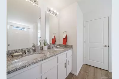 10176 E Scranton Court, Commerce City, CO 80022 - Photo 16