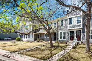 2285 S Jasper Way, Aurora, CO 80013 - Photo 2