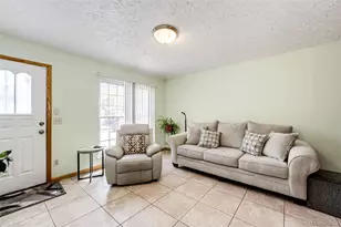 2285 S Jasper Way, Aurora, CO 80013 - Photo 6