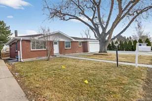 1746 S Cape St, Denver, CO 80232 - Photo 36