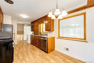 9015 W 4th Pl, Lakewood, CO 80226 - Photo 8