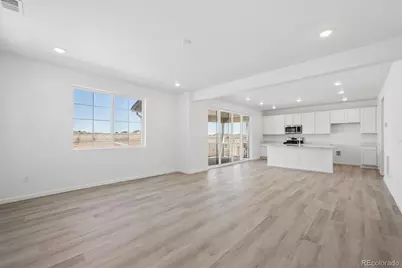 414 S Rifle Street, Aurora, CO 80017 - Photo 6