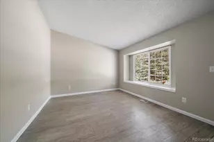 18757 E Hawaii Dr, Aurora, CO 80017 - Photo 4