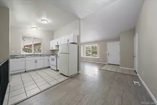 18757 E Hawaii Dr, Aurora, CO 80017 - Photo 6
