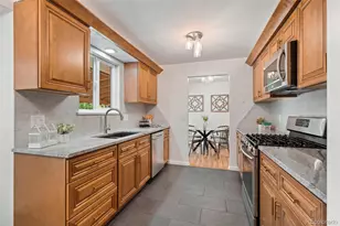 2161 S Allison Ct, Denver, CO 80227 - Photo 16