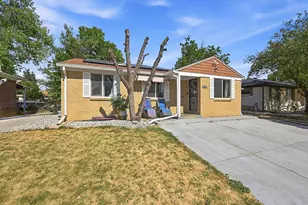 556 Elmira St, Aurora, CO 80010 - Photo 2