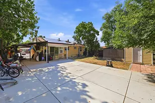 556 Elmira St, Aurora, CO 80010 - Photo 26