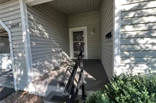 2808 S Heather Gardens Way, Aurora, CO 80014 - Photo 2