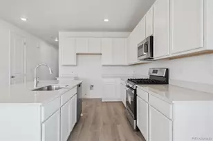 300 W Owen Ave, Keenesburg, CO 80643 - Photo 8