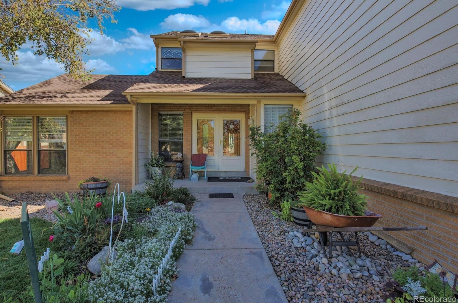 6364 Lamar Ct, Littleton, CO 80123-3857