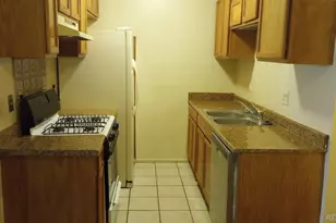 10762 E Exposition Ave, Aurora, CO 80012 - Photo 6