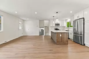 966 E 8th Ave, Broomfield, CO 80020 - Photo 8
