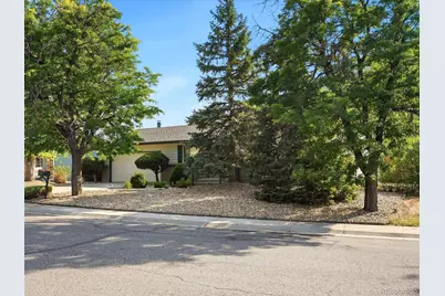 893 S Oswego Court, Aurora, CO 80012 - Photo 2