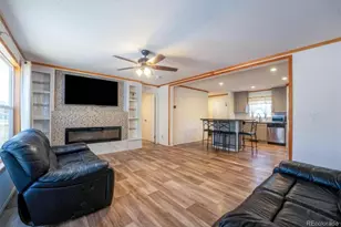 1828 Pitkin St, Aurora, CO 80011 - Photo 2