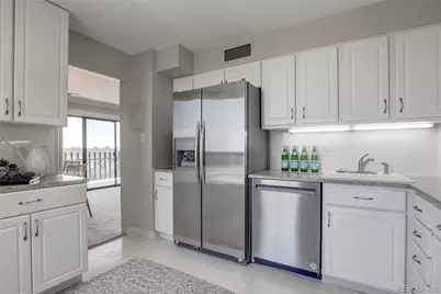 460 S Marion Parkway #1401, Denver, CO 80209 - Photo 10