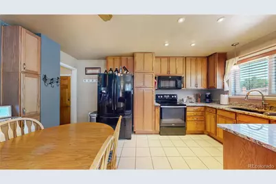 11061 Emerson Street, Northglenn, CO 80233 - Photo 12