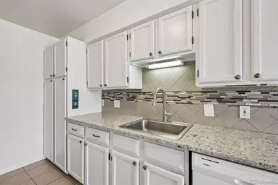 3121 S Tamarac Drive #208H, Denver, CO 80231 - Photo 10