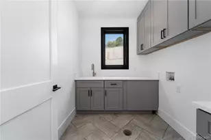 8077 Raphael Ln, Littleton, CO 80125 - Photo 20