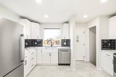 6890 Ivanhoe Street, Commerce City, CO 80022 - Photo 8