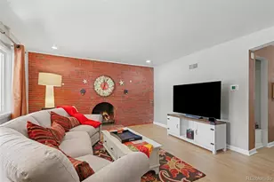 1385 Dayton St, Aurora, CO 80010 - Photo 4