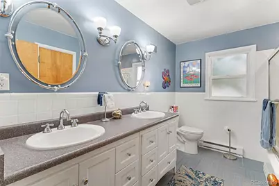 1385 Dayton Street, Aurora, CO 80010 - Photo 12