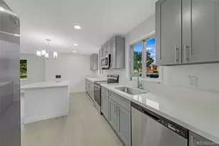 2921 Jasmine St, Denver, CO 80207 - Photo 4