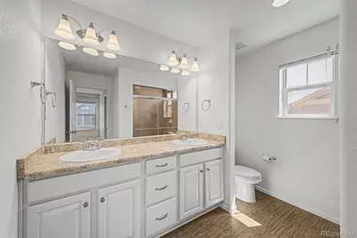 10537 Racine Way, Commerce City, CO 80022 - Photo 20